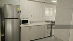 Blk 56 Strathmore Avenue (Queenstown), HDB 4 Rooms #185535952